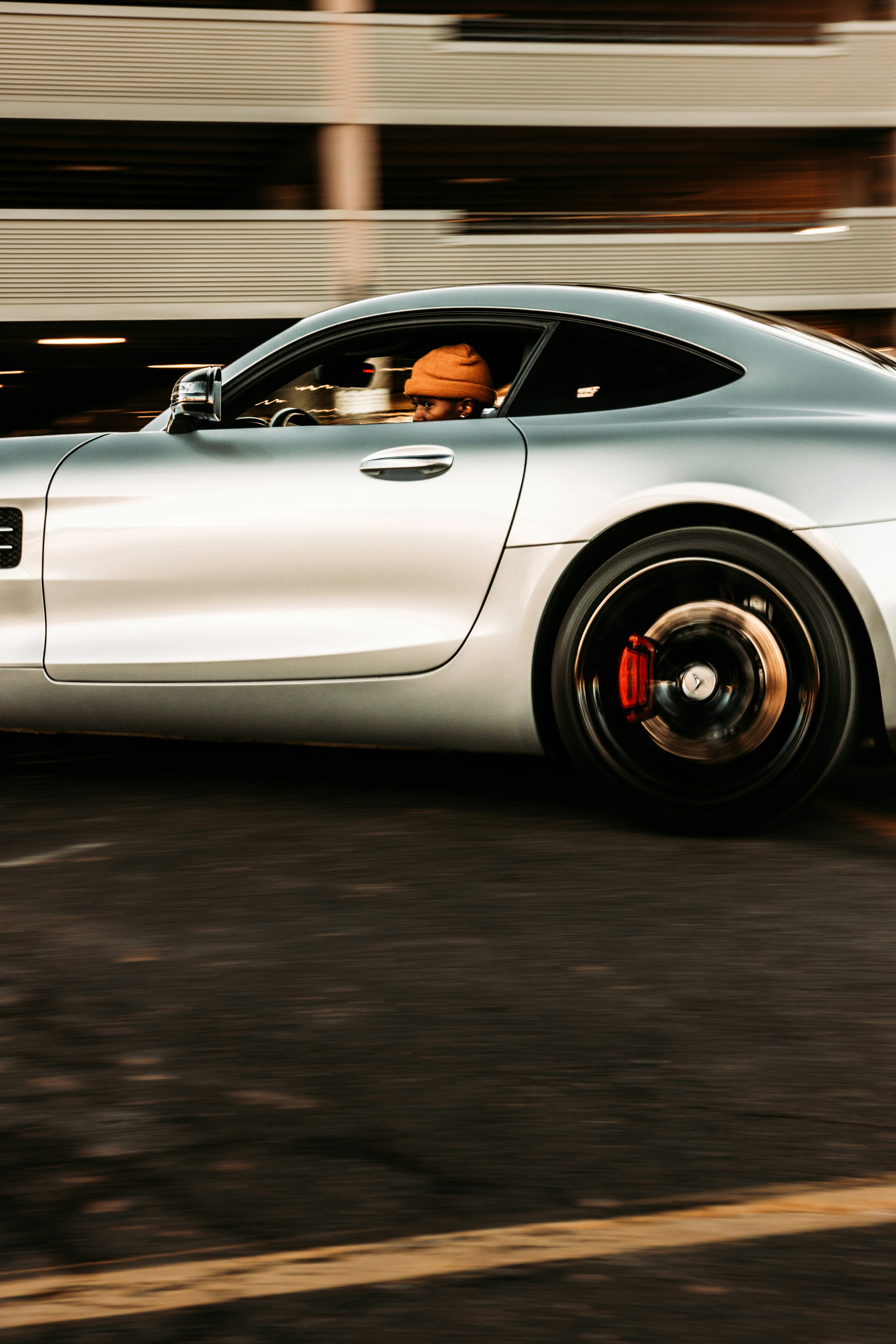 white porsche 911 on road